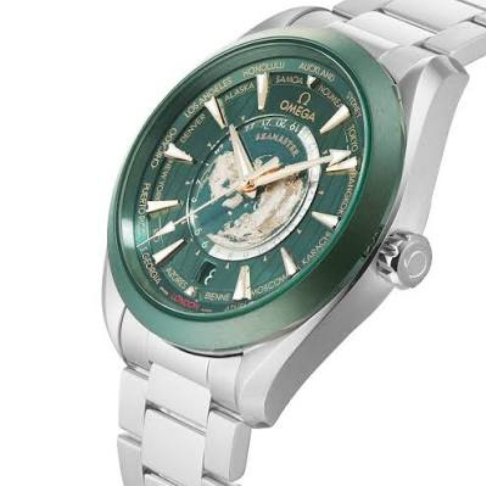 Aqua Terra Worldtimer 43mm - British Green